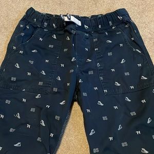 Tommy Hilfiger blue cargo shorts